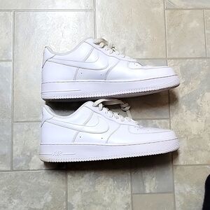 Air force 1s 07' size 12 white very lightly used